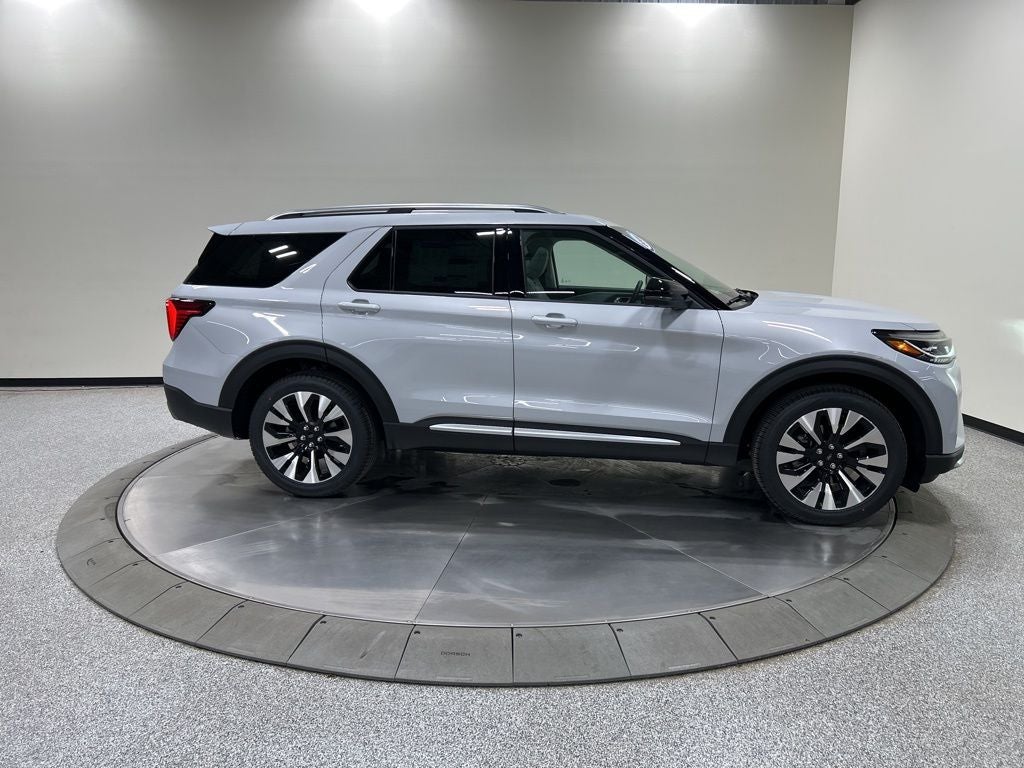 2026 Ford Explorer — detail view