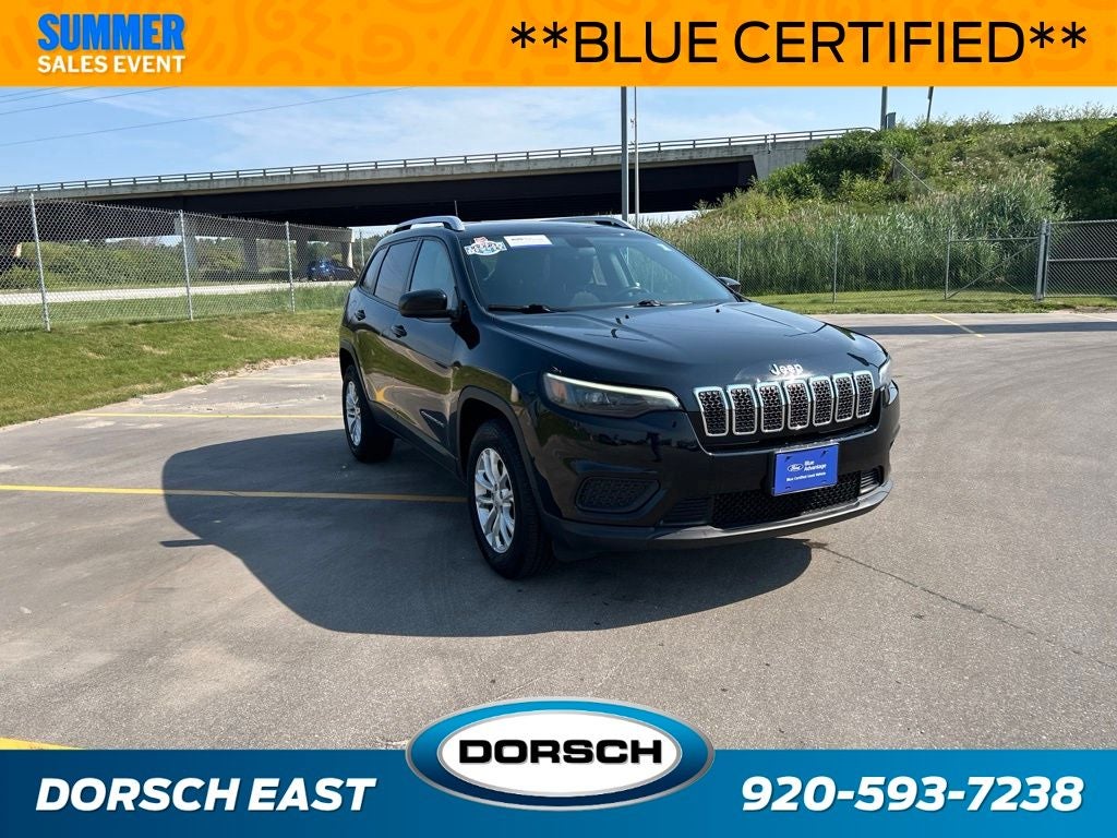 2020 Jeep Cherokee — interior view