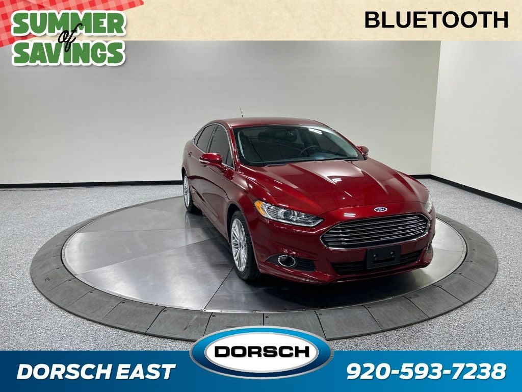 2016 Ford Fusion — rear three-quarter view