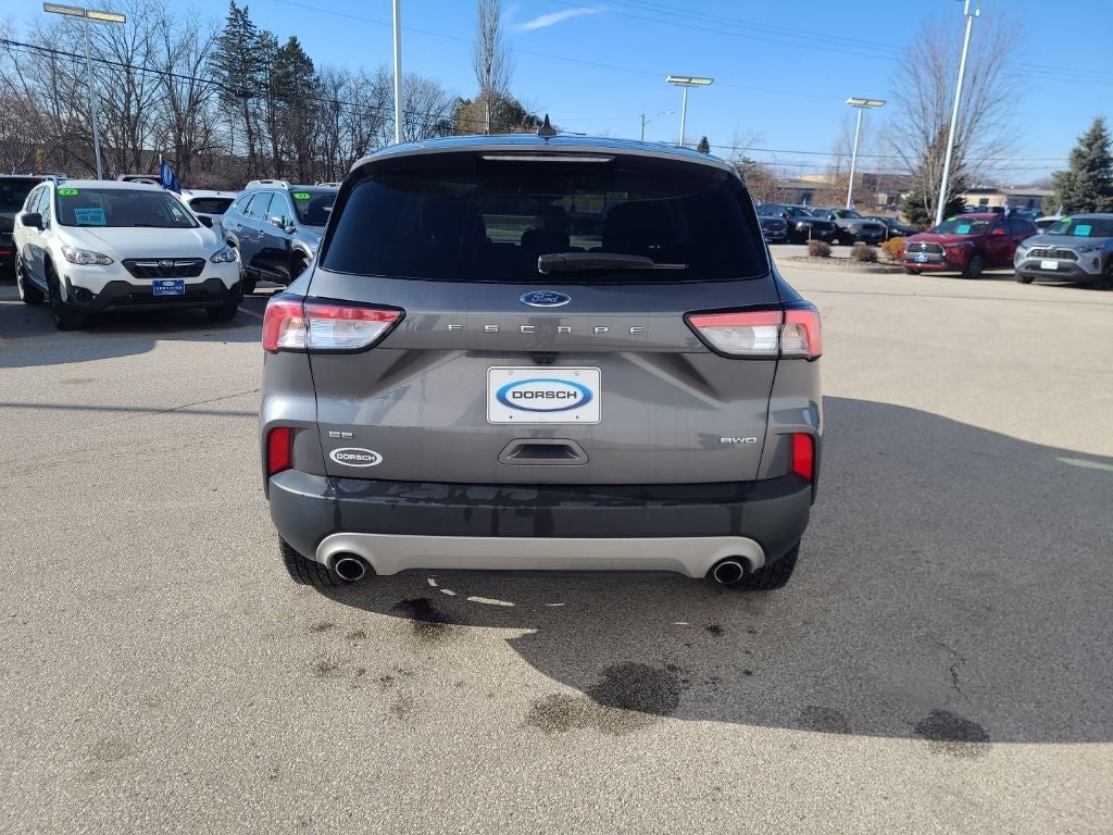 2022 Ford Escape — detail view